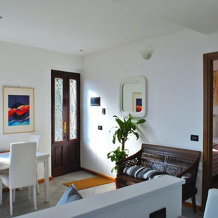 Apartment The Palm With Garden Sala Comacina Buitenkant foto